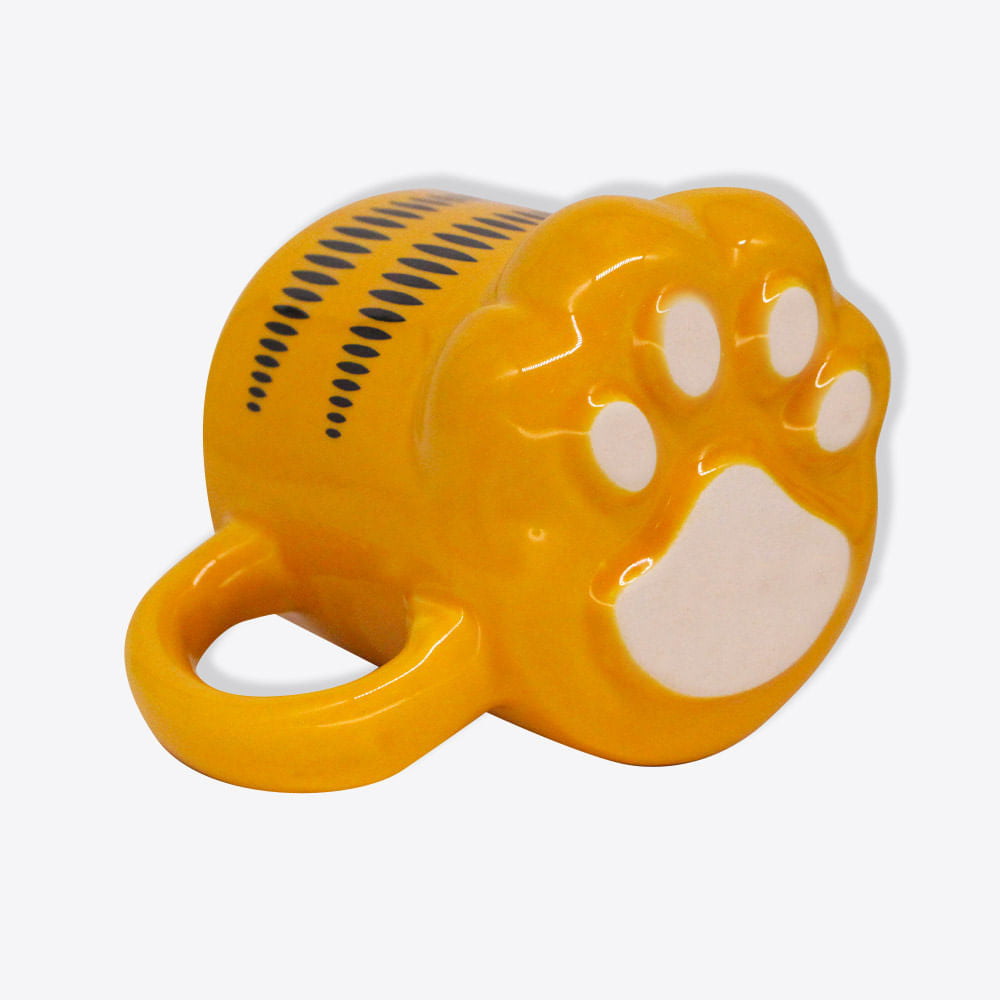 Caneca pata do Garfield, detalhe da almofadinha da pata na base