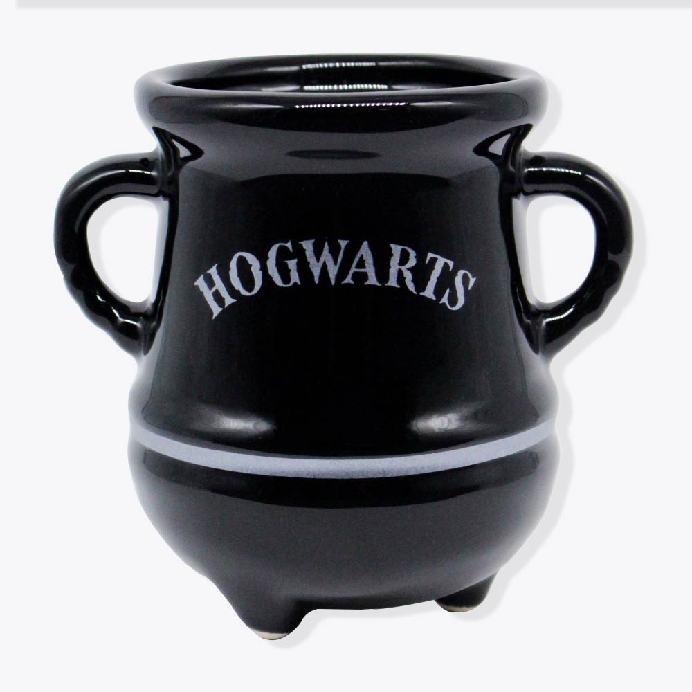 Caneca caldeirão Hogwarts preta com detalhes prata